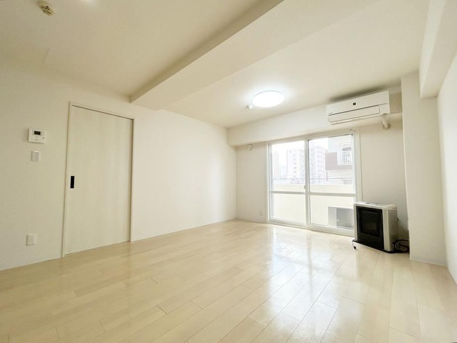 2LDK apartment in Chuo Ward, Sapporo, Hokkaido - Photo 1