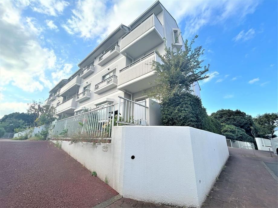 4LDK apartment in Kanazawa Ward, Yokohama, Kanagawa - Photo 1