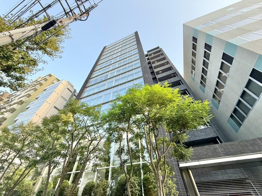 2LDK apartment in Bunkyo Ward, Tokyo - Photo 1