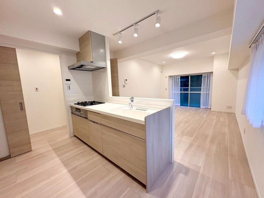 2LDK apartment in Setagaya Ward, Tokyo - Photo 1