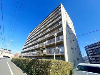 2LDK apartment in Yao