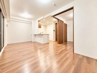 2LDK apartment in Hirakata