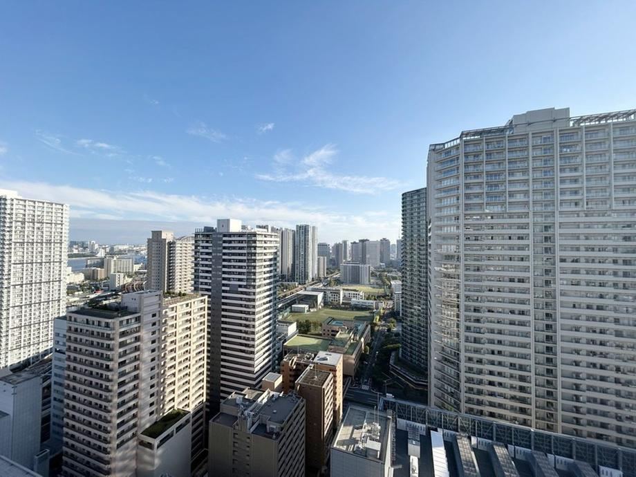 2LDK apartment in Minato Ward, Tokyo - Photo 1