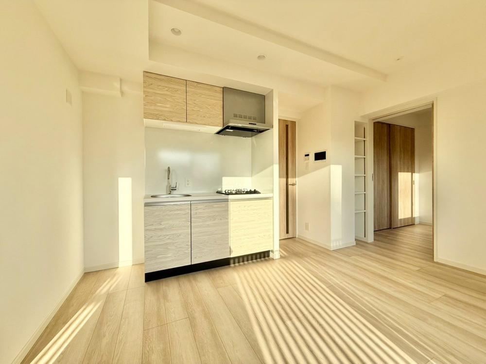 2DK apartment in Bunkyo Ward, Tokyo - Photo 1