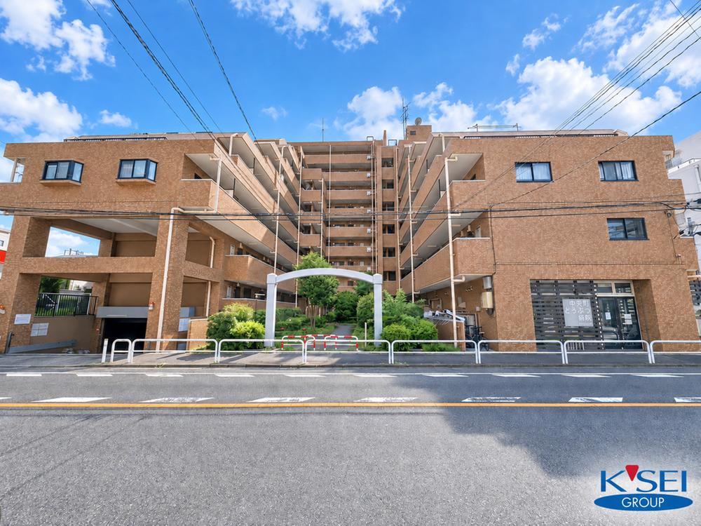 1DK+S apartment in Itabashi Ward, Tokyo - Photo 1