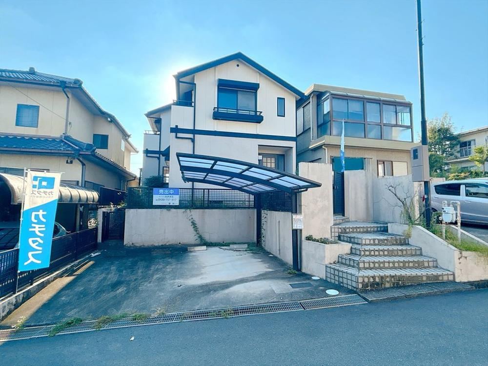 4LDK house in Toyoake, Aichi - Photo 1