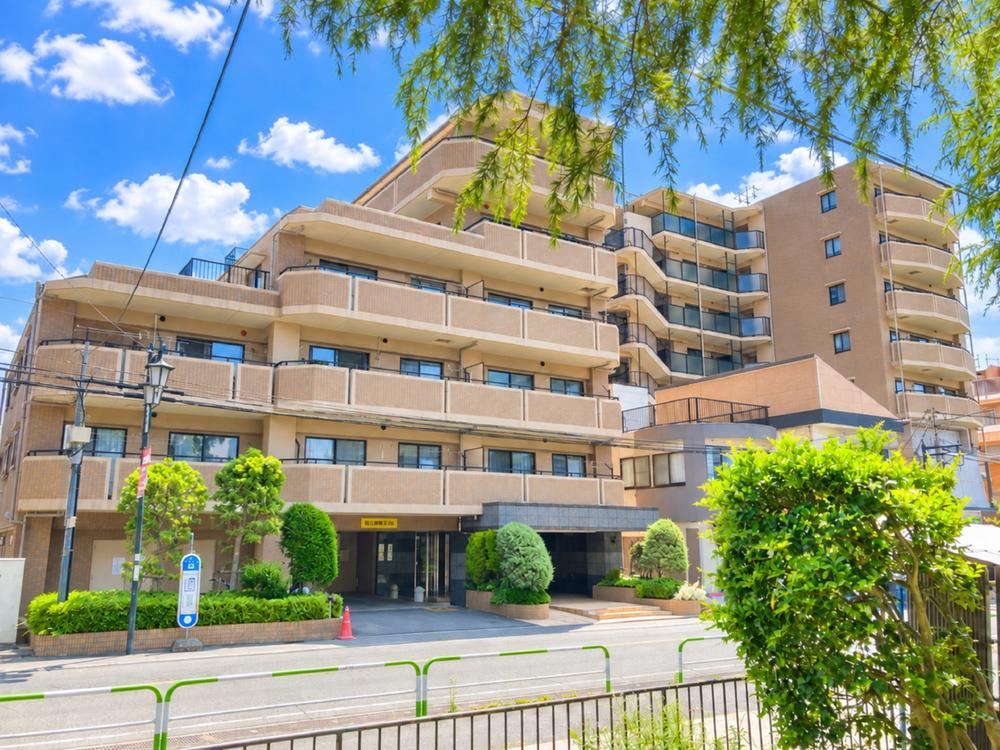 3LDK apartment in Sakura Ward, Saitama - Photo 1