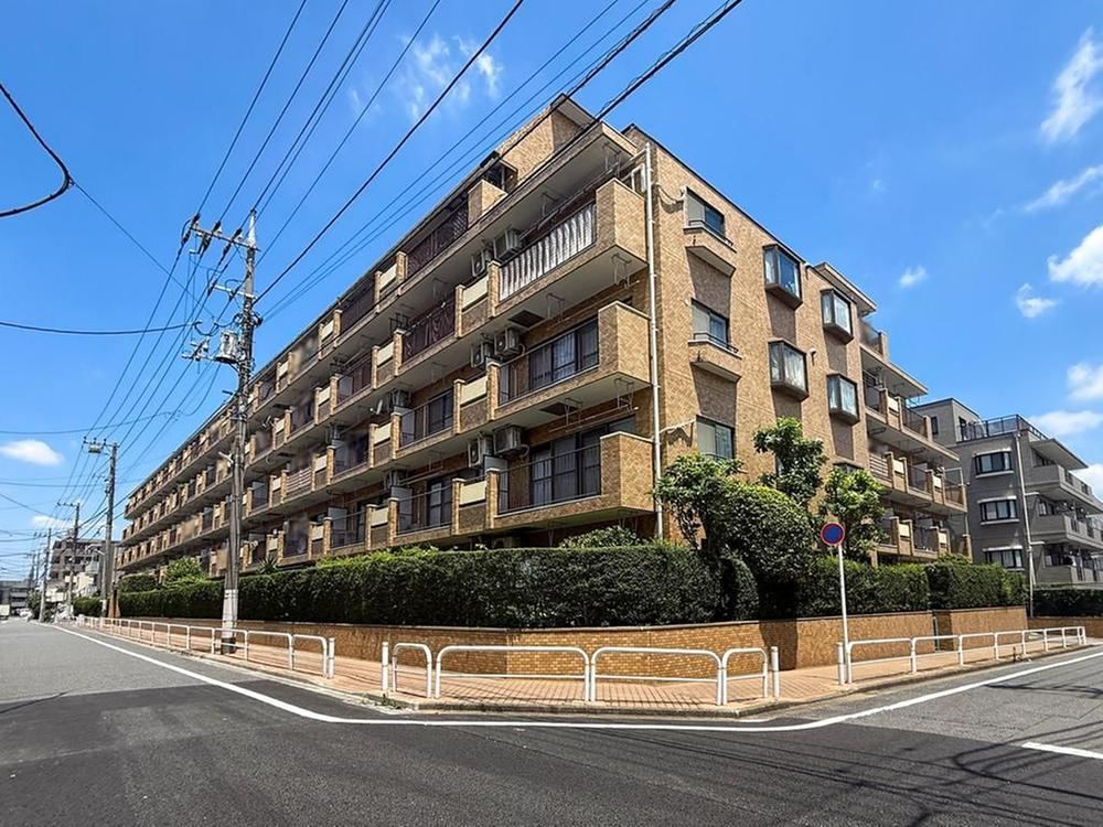 1LDK+S apartment in Itabashi Ward, Tokyo - Photo 1