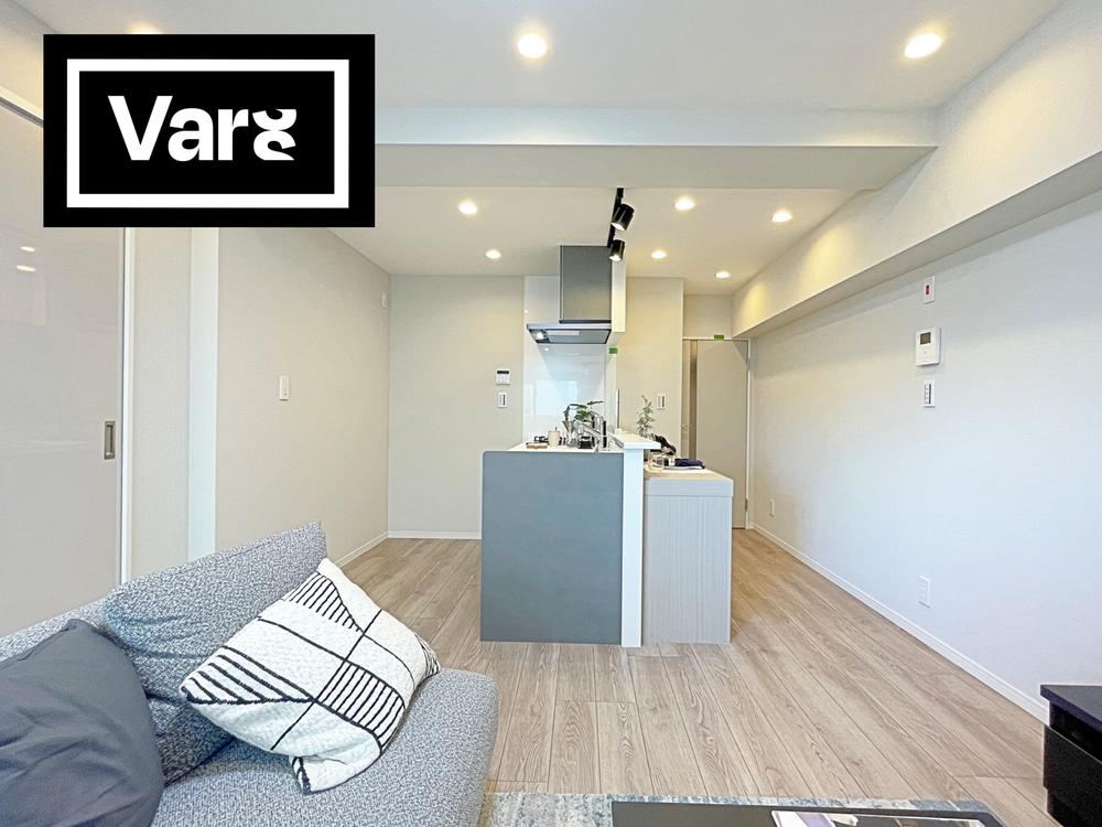 1LDK apartment in Minato Ward, Tokyo - Photo 1