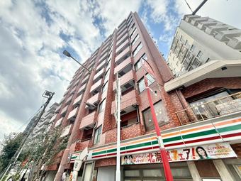 2LDK apartment in Taito Ward