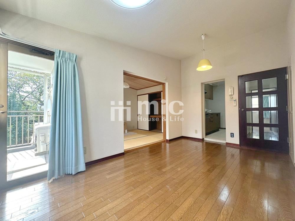 2LDK apartment in Naka Ward, Yokohama, Kanagawa - Photo 1