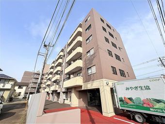 2LDK apartment in Wakabayashi Ward, Sendai