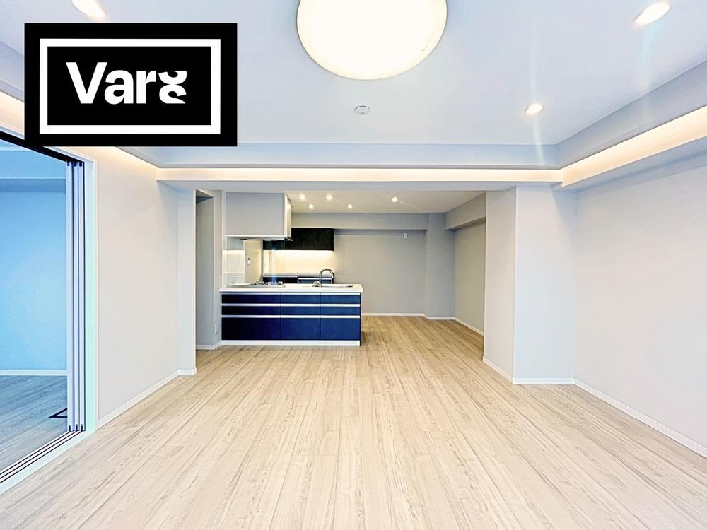 4LDK apartment in Nakano Ward, Tokyo - Photo 1