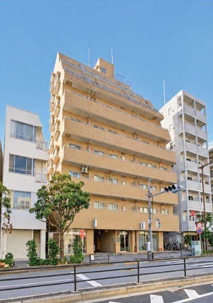 1LDK apartment in Shinjuku Ward, Tokyo - Photo 1