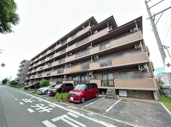 3LDK apartment in Toyohashi, Aichi - Photo 1