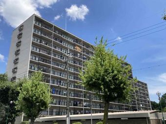 3DK apartment in Yamashina Ward