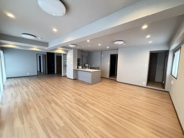 3LDK apartment in Kamigyo Ward, Kyoto - Photo 1