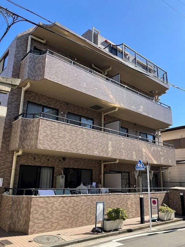 2LDK apartment in Minami Ward, Yokohama, Kanagawa - Photo 1