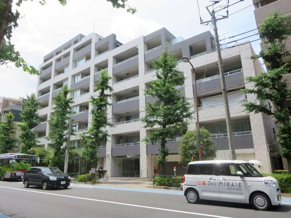 1LDK apartment in Setagaya Ward, Tokyo - Photo 1