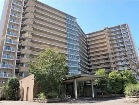 2LDK apartment in Konohana Ward, Osaka - Photo 1