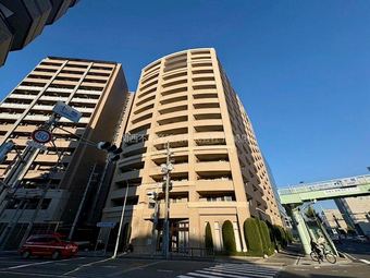 3LDK apartment in Amagasaki
