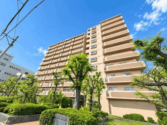 2LDK apartment in Nishi Ward