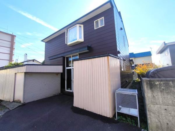 7LDK+S house in Hakodate, Hokkaido - Photo 1