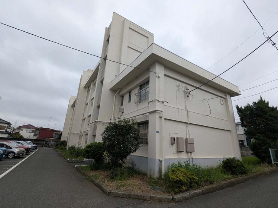 3DK apartment in Kashiwa, Chiba - Photo 1