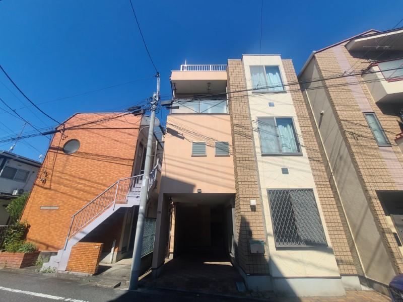 3LDK house in Suginami Ward, Tokyo - Photo 1