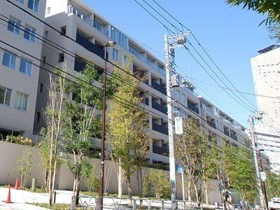 1LDK apartment in Shibuya Ward, Tokyo - Photo 1