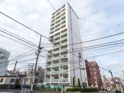 studio apartment in Shibuya Ward, Tokyo - Photo 1