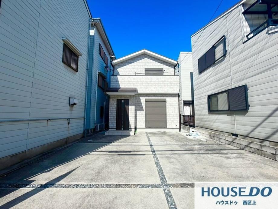 4LDK house in Sakai Ward, Sakai, Osaka - Photo 1