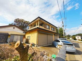 2DK+S house in Moka