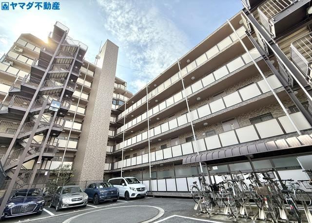2LDK apartment in Kawagoe, Saitama - Photo 1