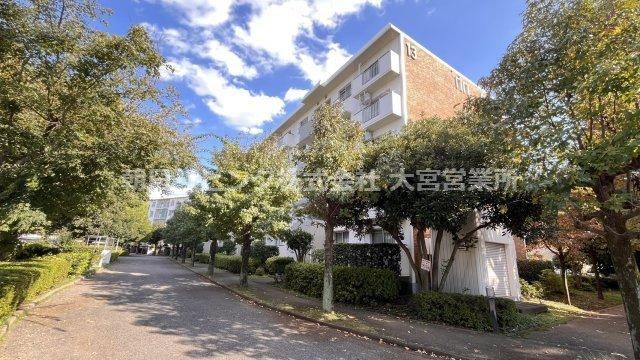 4LDK apartment in Okegawa, Saitama - Photo 1