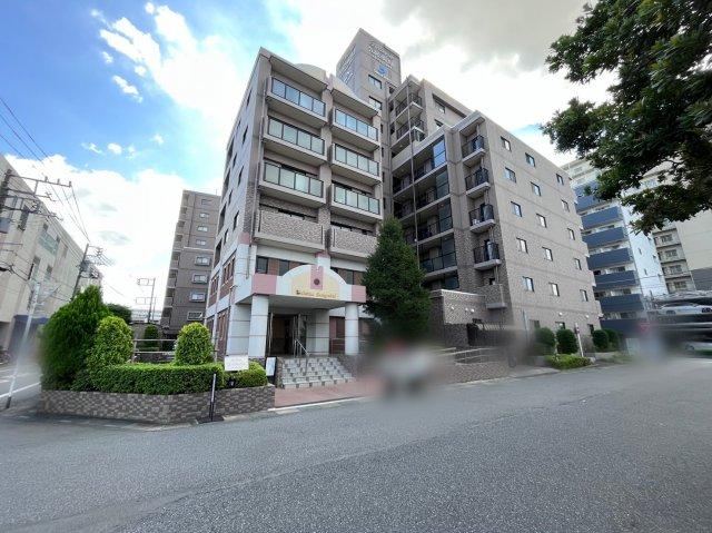 2LDK+S apartment in Koshigaya, Saitama - Photo 1