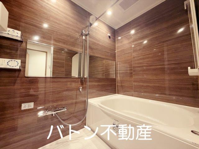 3LDK apartment in Sumida Ward, Tokyo - Photo 1