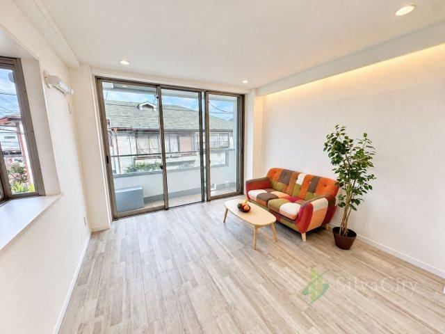 4LDK house in Ota Ward, Tokyo - Photo 1