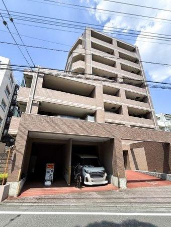 2LDK+S apartment in Nishitokyo
