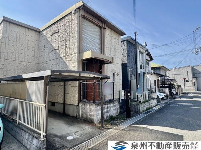 4LDK house in Sennan, Osaka - Photo 1