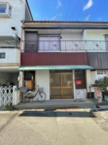 3DK house in Neyagawa, Osaka - Photo 1