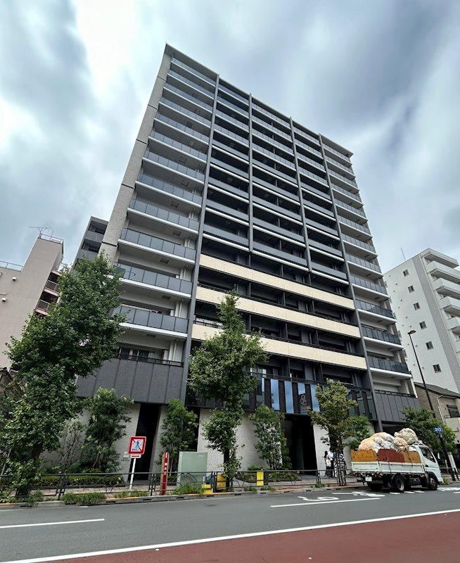 2LDK apartment in Arakawa Ward, Tokyo - Photo 1