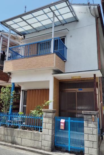 4LDK house in Kashiwara, Osaka - Photo 1