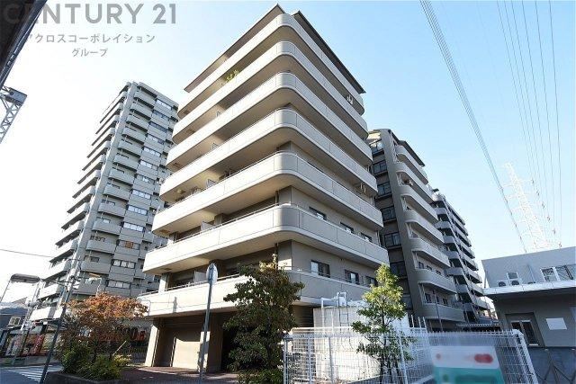 2LDK apartment in Amagasaki, Hyogo - Photo 1