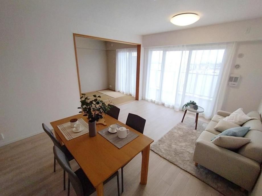 3LDK apartment in Nishitokyo, Tokyo - Photo 1