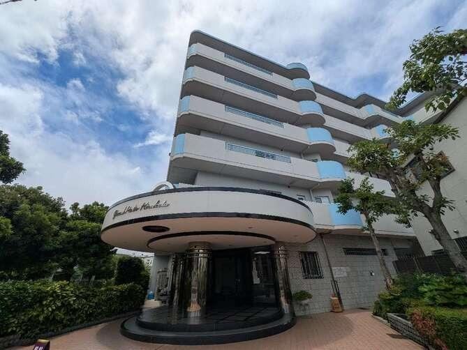 3LDK apartment in Hirakata, Osaka - Photo 1