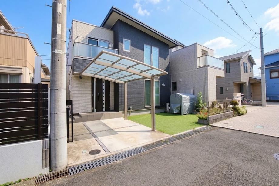 3LDK house in Ayase, Kanagawa - Photo 1