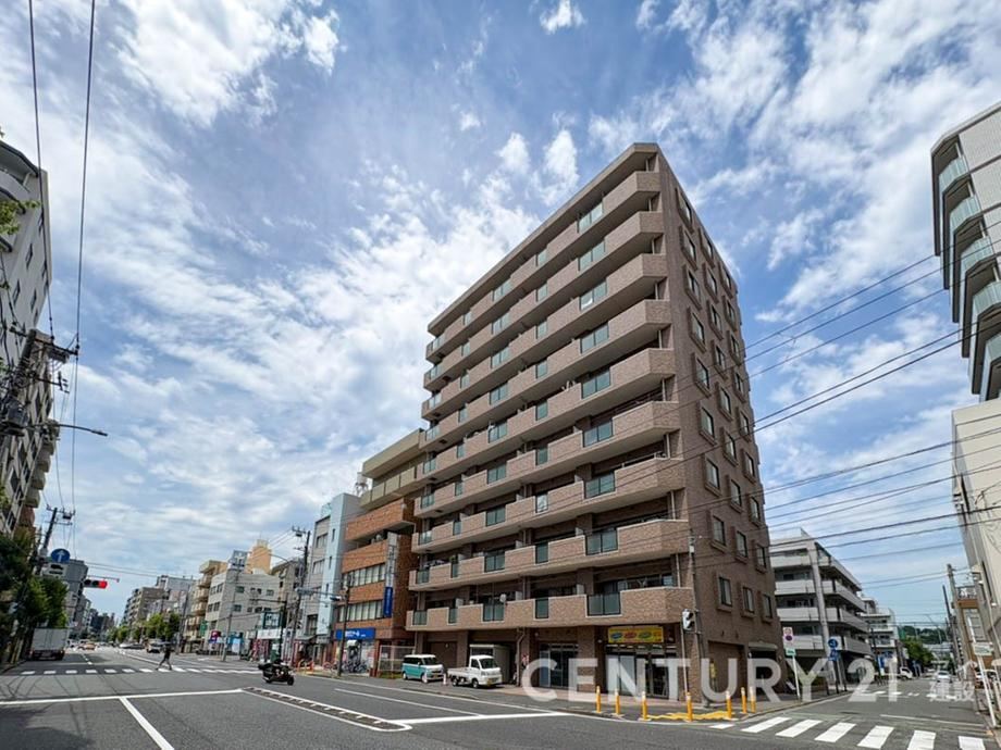 2LDK+S apartment in Minami Ward, Yokohama, Kanagawa - Photo 1