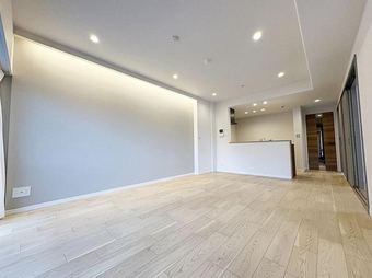 4LDK apartment in Yamato