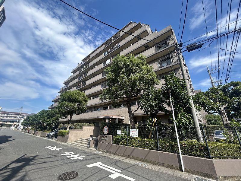 3LDK apartment in Kita Ward, Saitama - Photo 1